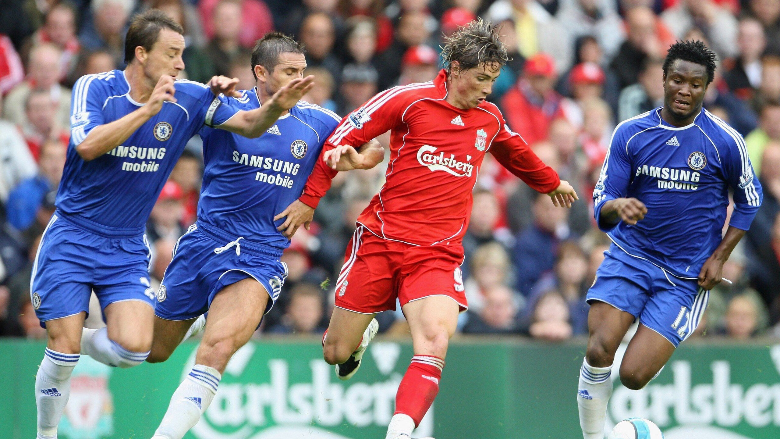 开云网页 -TL观众热烈欢呼！，C罗迎来十五赛季出色发挥气势如虹延续